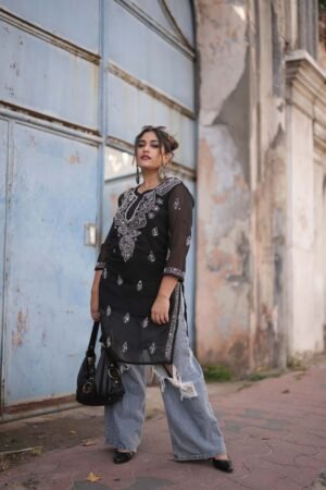 KURTHI TOP